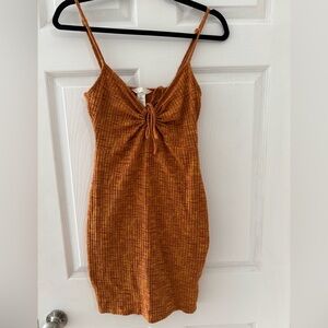 2 / 15$ - Rust Orange Strappy Stretchy Dress